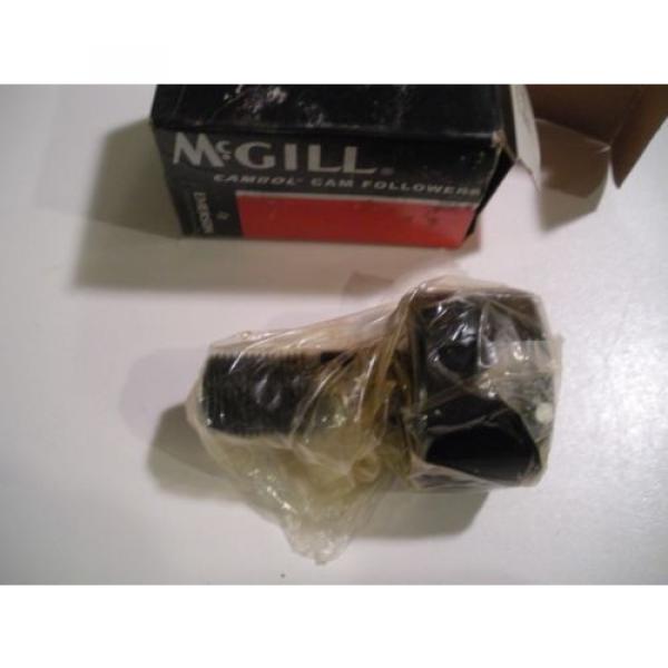 MCGILL CCF-2-SB  Cam Follower  NEW in Box  311553-303 #4 image